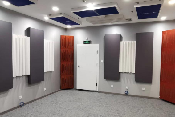 Case of soundproof room