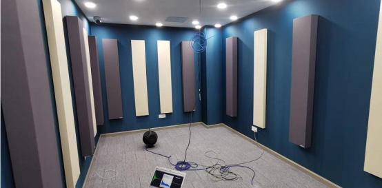 Case of soundproof room